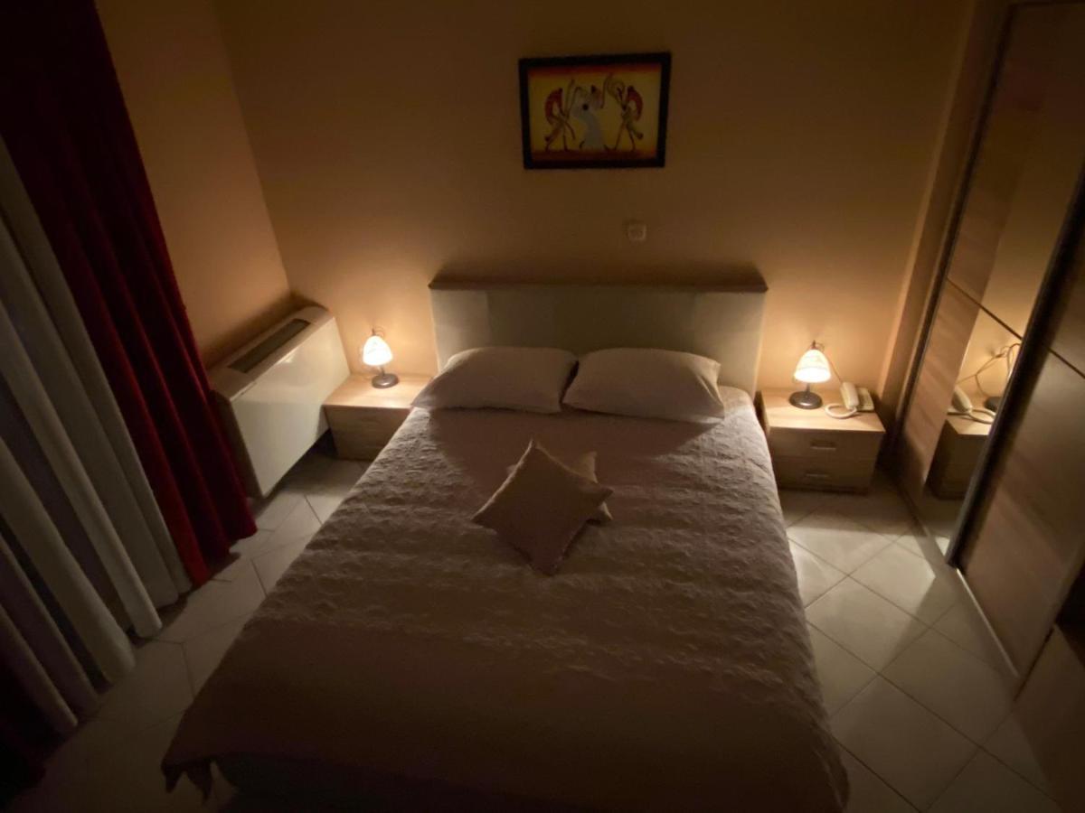 Hotel Aurora プーラ エクステリア 写真
